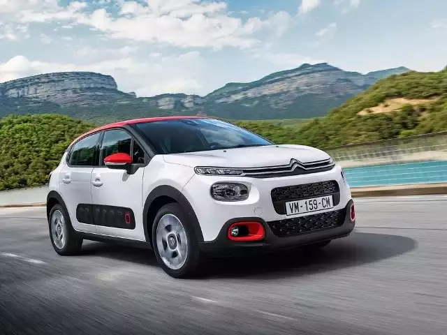 Citroën C3 III (2017-2022) - schematy bezpieczników i przekaźników