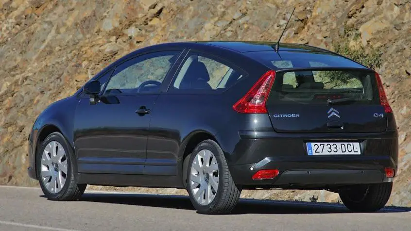 Citroën C4 I (2004-2010) - schematy bezpieczników i przekaźników