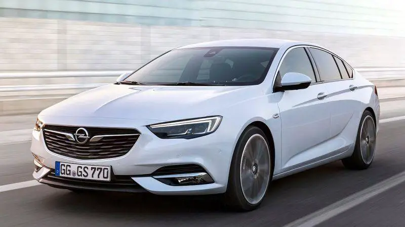 Opel Insignia B (2018-2019) - schematy bezpieczników i przekaźników