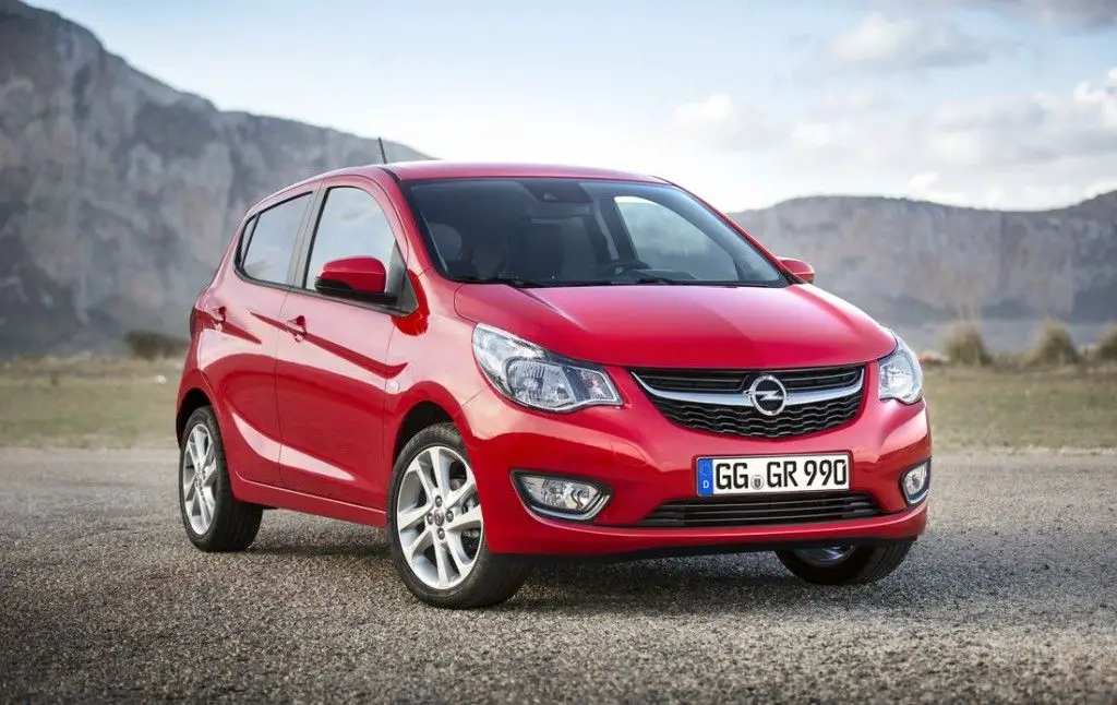 Opel KARL (2015-2016) - schematy bezpieczników i przekaźników