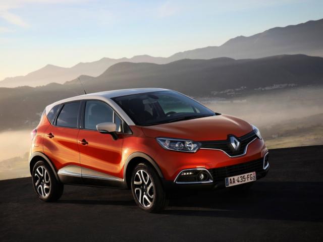 Renault Captur I (2013-2016) - schematy bezpieczników i przekaźników