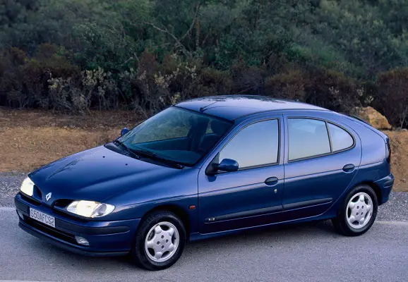 Renault Megane I (1996-2003) - schematy bezpieczników i przekaźników