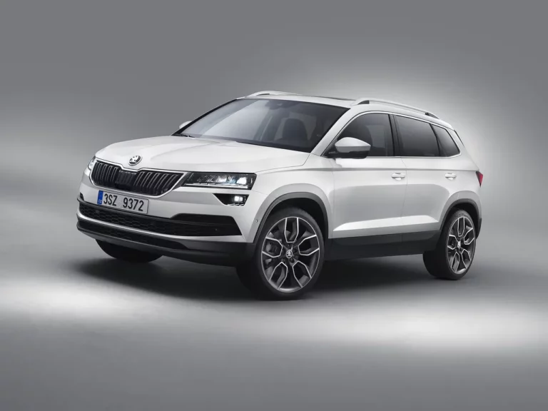 Skoda Karoq (2017-2019) - schematy bezpieczników i przekaźników