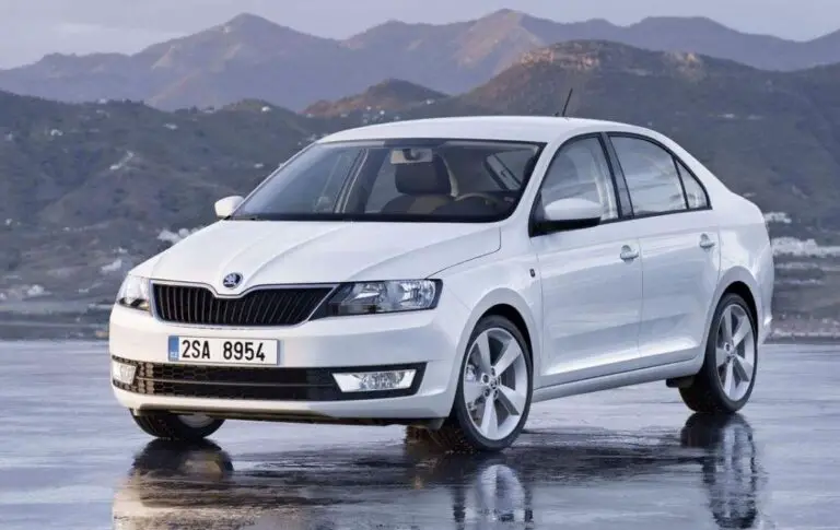 Skoda Rapid (2016) - schematy bezpieczników i przekaźników