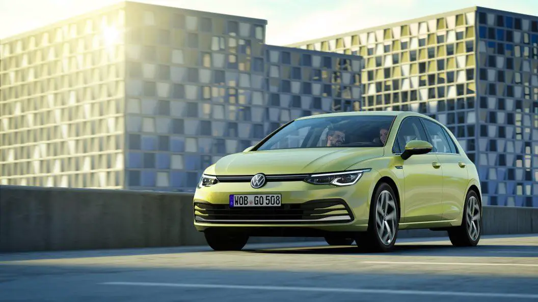 Volkswagen Golf VIII (2019-2023) - schematy bezpieczników i przekaźników