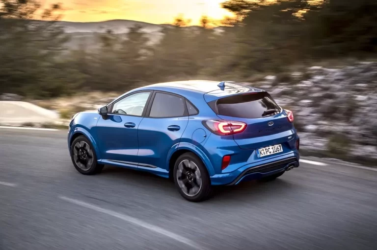 Ford Puma (2022) - schematy bezpieczników i przekaźników