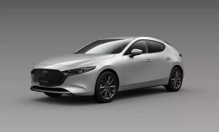 Mazda 3 IV BP (2019-2024) - schematy bezpieczników i przekaźników