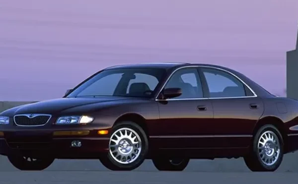 Mazda Millenia (1995-2002) - schematy bezpieczników i przekaźników