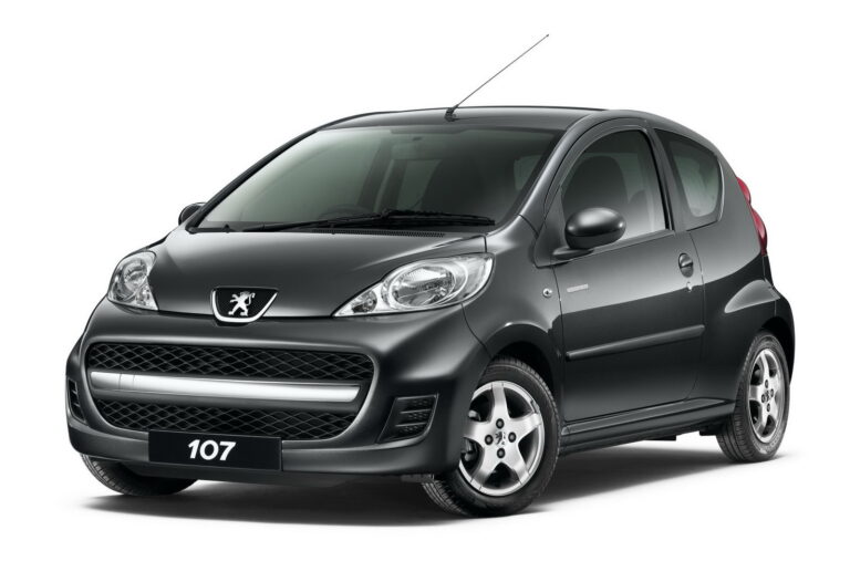 Peugeot 107 (2006) - schematy bezpieczników i przekaźników