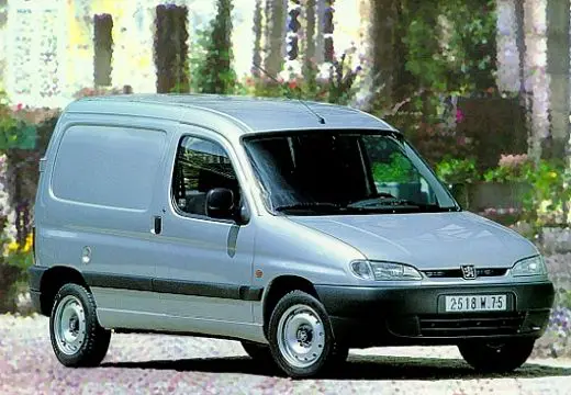 Peugeot Partner I (2001) - schematy bezpieczników i przekaźników