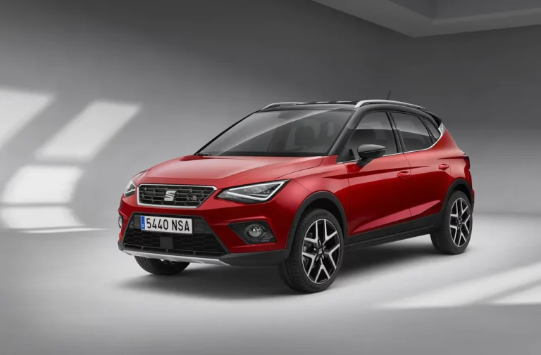 Seat Arona (2017) - schematy bezpieczników i przekaźników