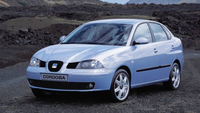 Seat Cordoba II (2003-2005) - schematy bezpieczników i przekaźników