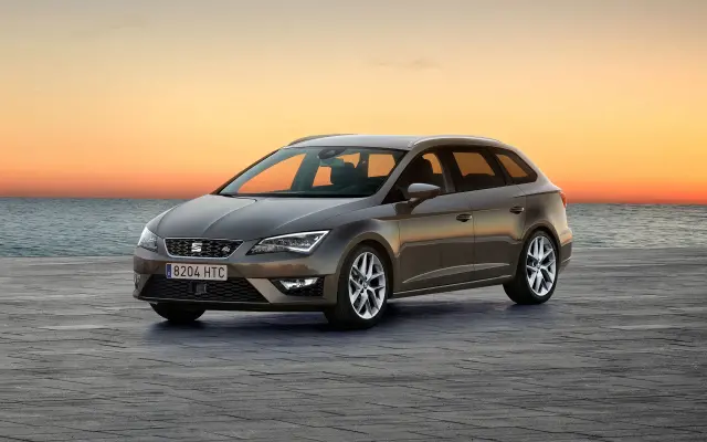 Seat Leon III (2013-2016) - schematy bezpieczników i przekaźników