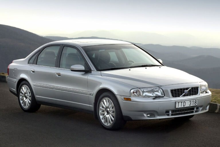 Volvo S80 (2001) - schematy bezpieczników i przekaźników