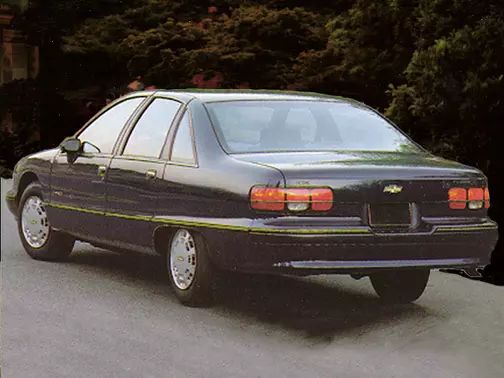 Chevrolet Caprice (1991-1996) - schematy bezpieczników i przekaźników