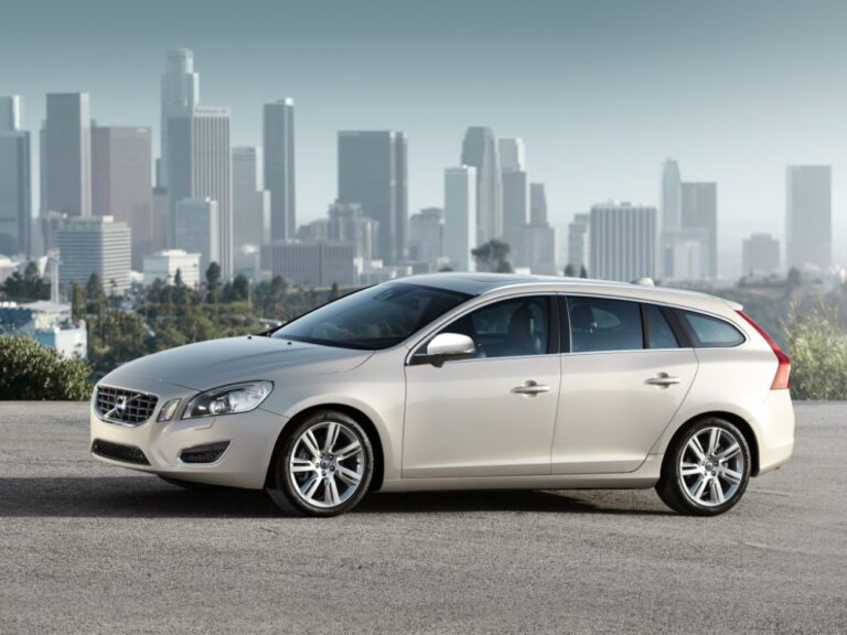 Volvo V60 (2010-2011) - schematy bezpieczników i przekaźników